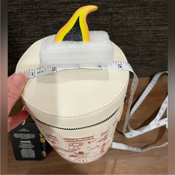 NWT Disney Loungefly HOCUS POCUS “Black Flame Candle” shoulder bag - Picture 12 of 12